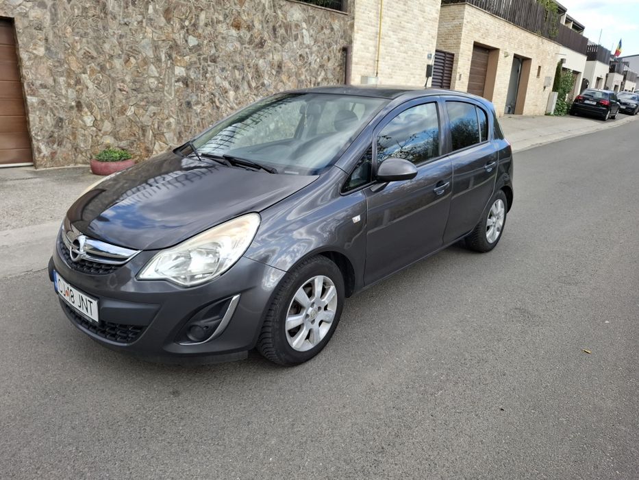 Vănd Opel Corsa D