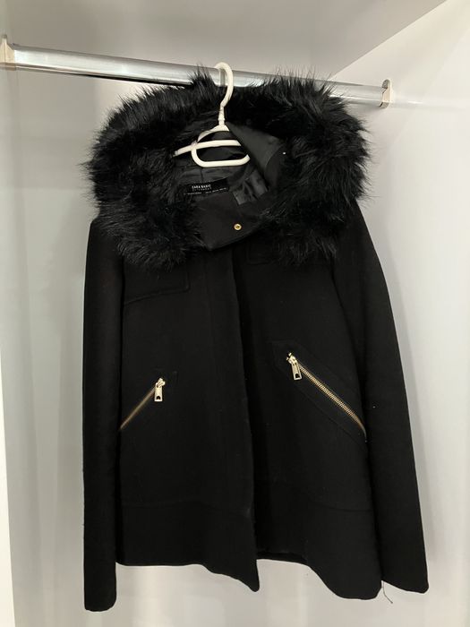 Дамски връхни дрехи