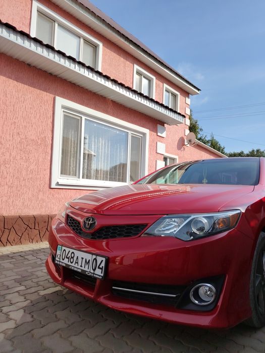 Toyota camry se 2014