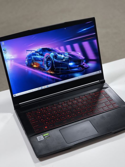 Продается ноутбук MSI