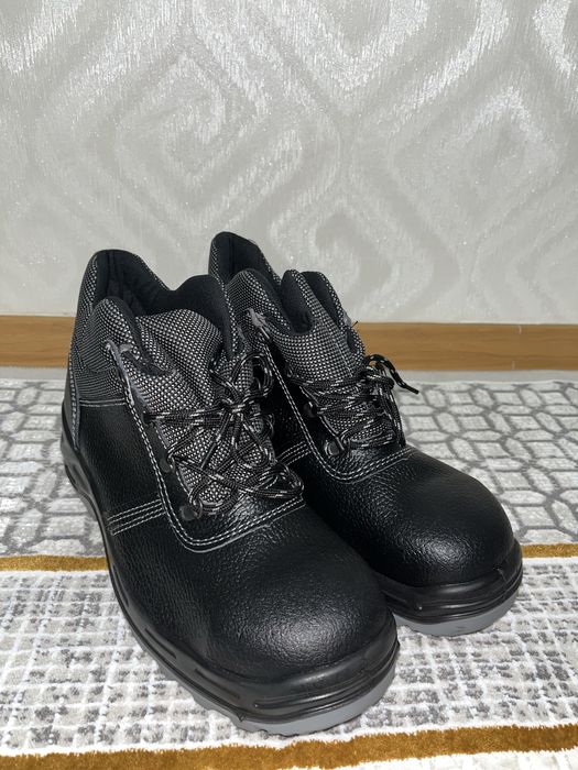 осенние ботинки спецовки