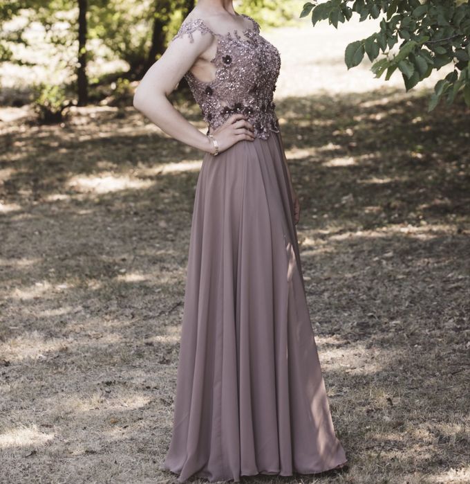 Официална дамска рокля