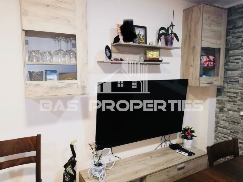Продава се Тристаен апартамент в София, Надежда 3 - 64 кв.м за 3016 €/кв.м - Снимка #4