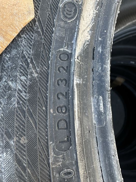 Гуми за джип 275 40 21 / 315 35 21