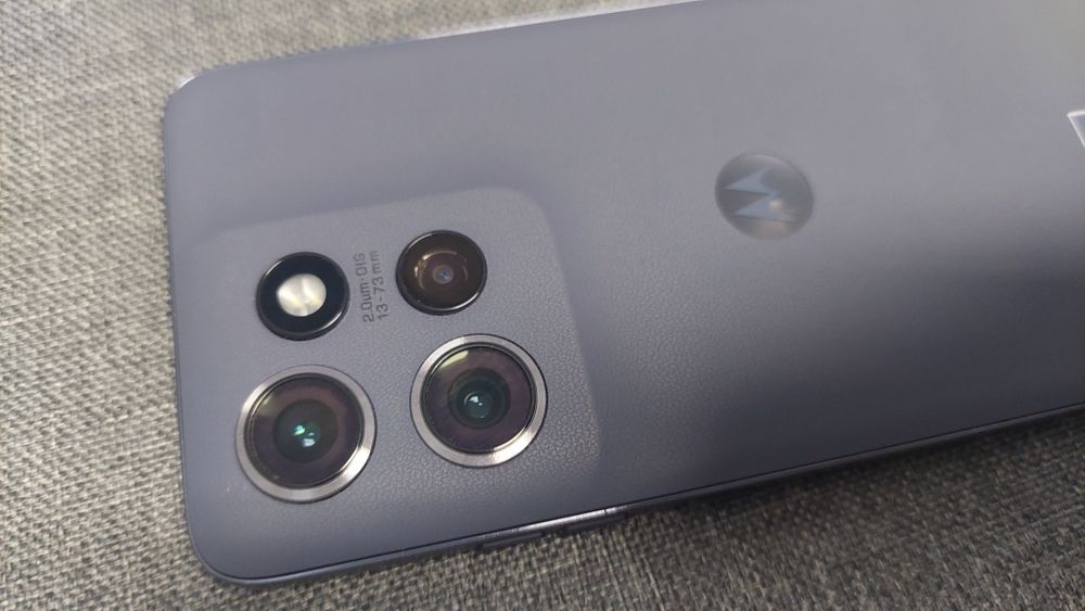 Motorola Edge 50 Neo 5G 265GB Нов Телефон Без Кутия и Гаранция