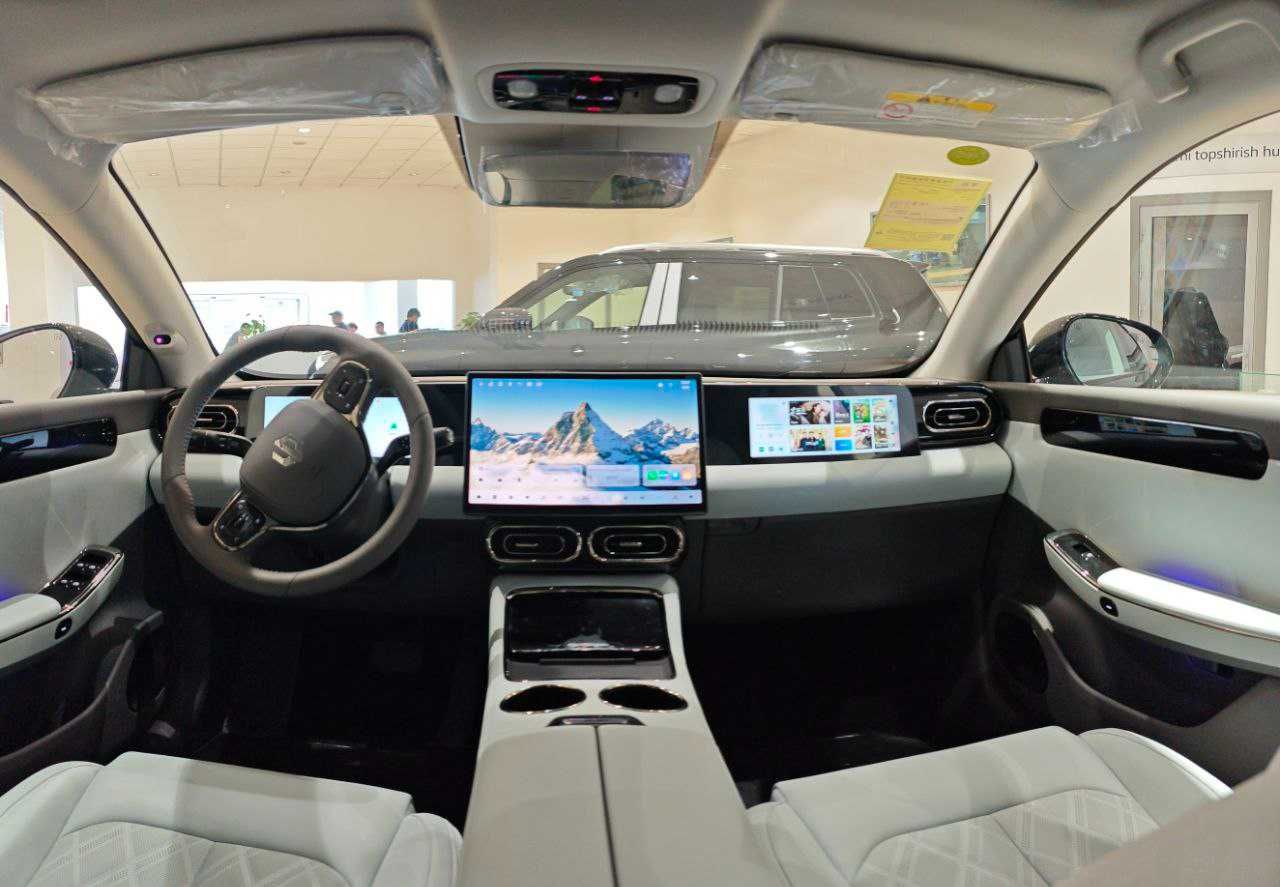 Leapmotor C01 EV 525 va 625