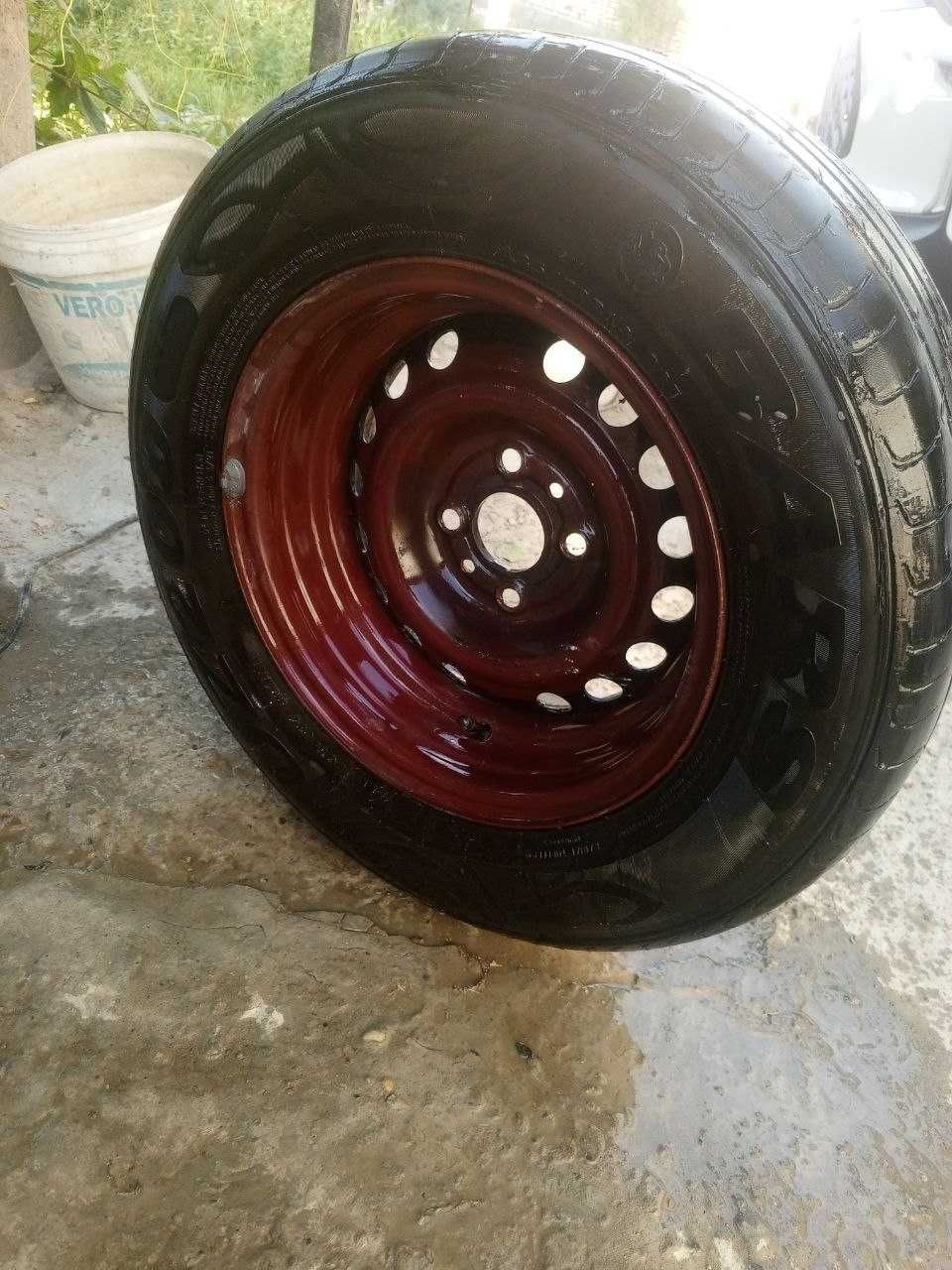 Продается широкий диска R13