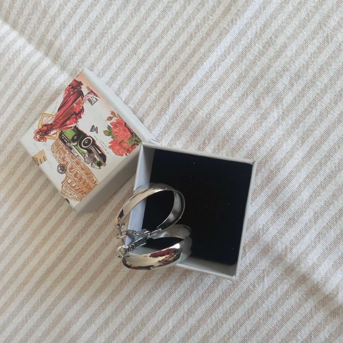 Елегантни Дамски обеци