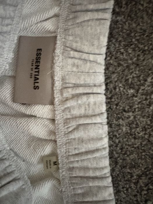 Pantaloni scurti essential