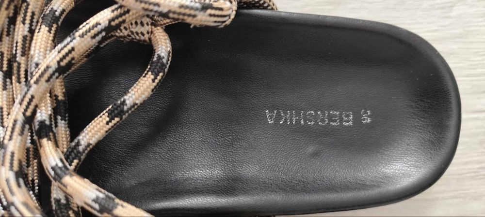 Sandale bershka 36