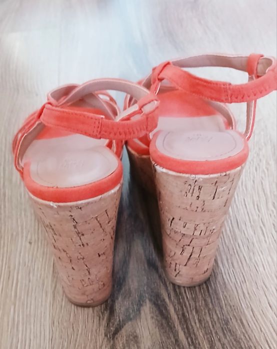 Sandale cu platforma, marimea 36, coral H&M,