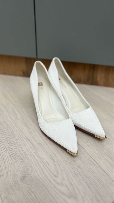 Туфли сатылады. Размер 38-39