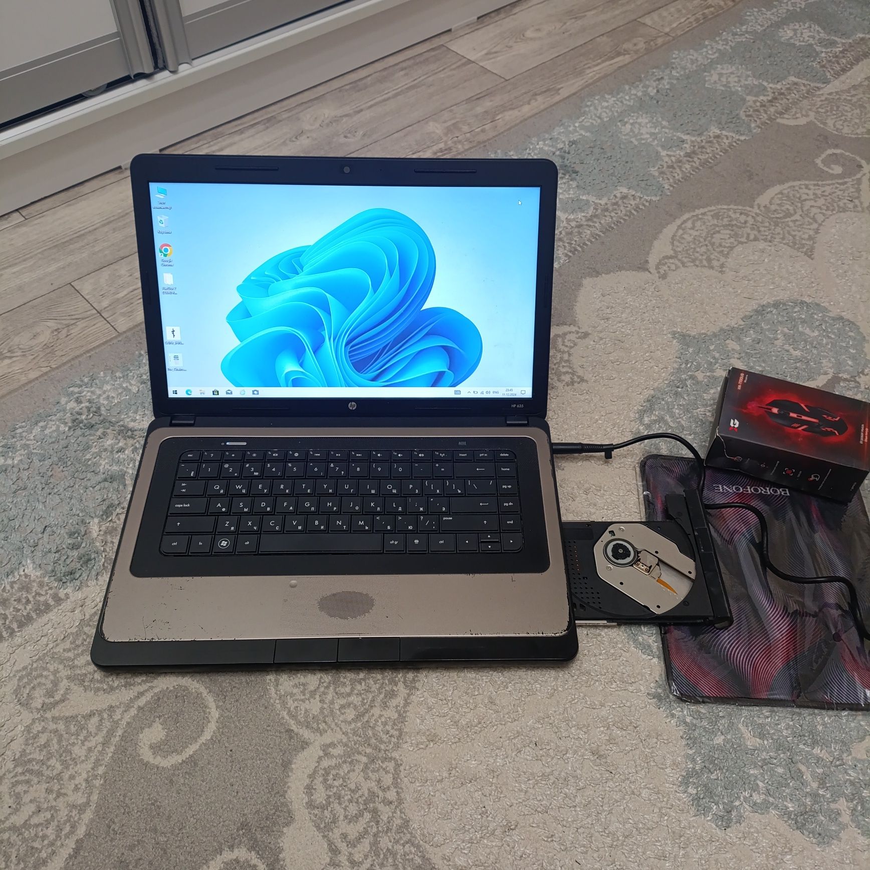 HP Notebook 15_Память-320ГБ/ОЗУ-4Гб/Windows 10/MS Office/Мышка,Коврик