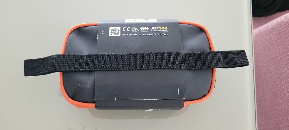 Micro coltari Nortec pt drumeție zapada/gheata