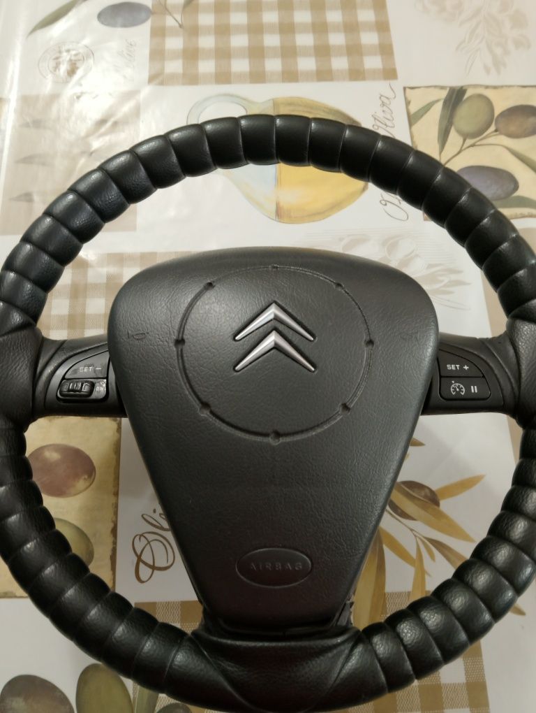 Волан и airbag за citroen C3