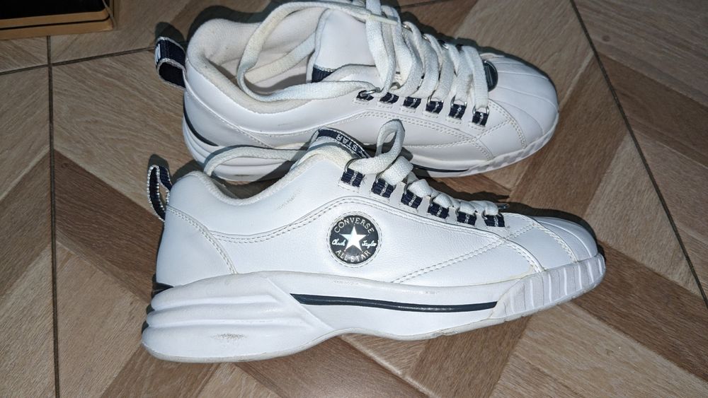 Vand incaltaminte sport diverse modele