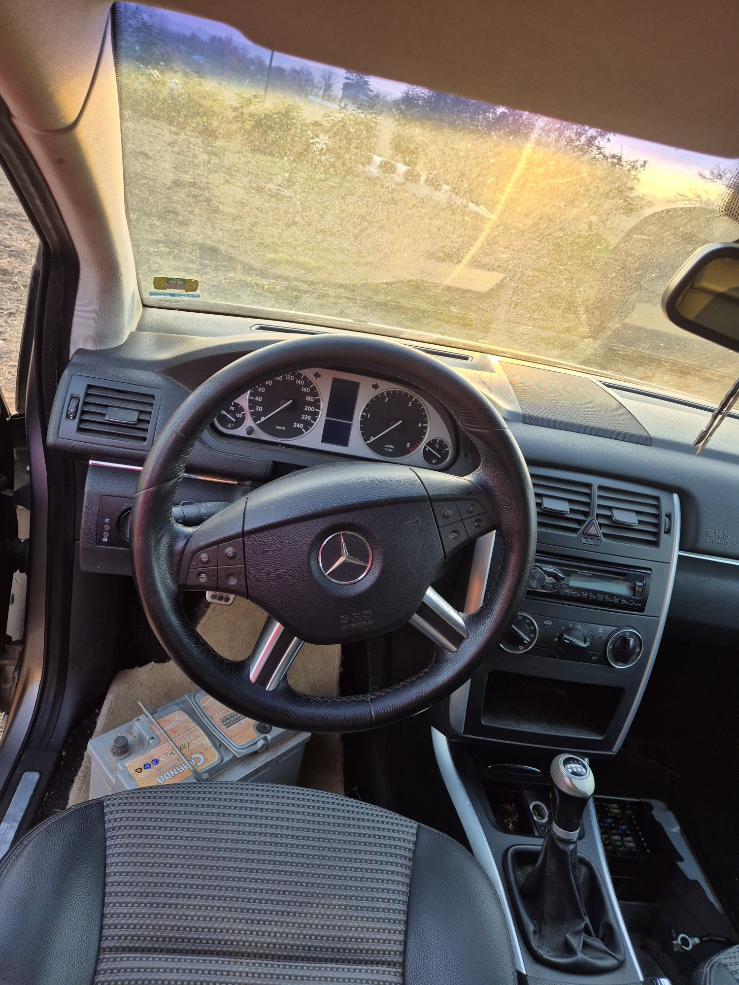 Mercedes B class