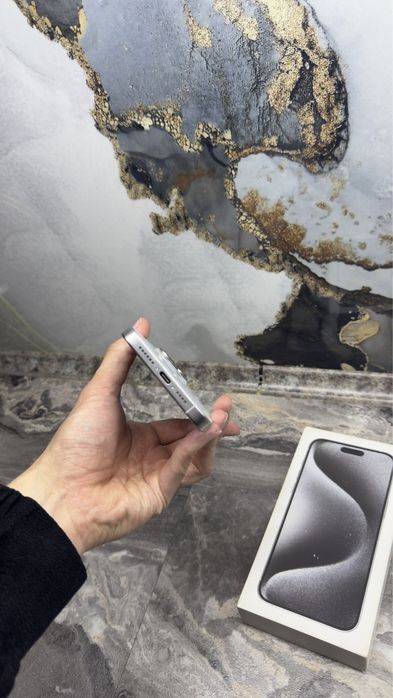 Iphone 15 pro max 256 J/A