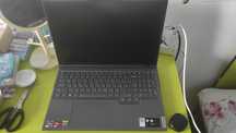 Lenovo Legion 5 PRO почти новый, без изъянов.