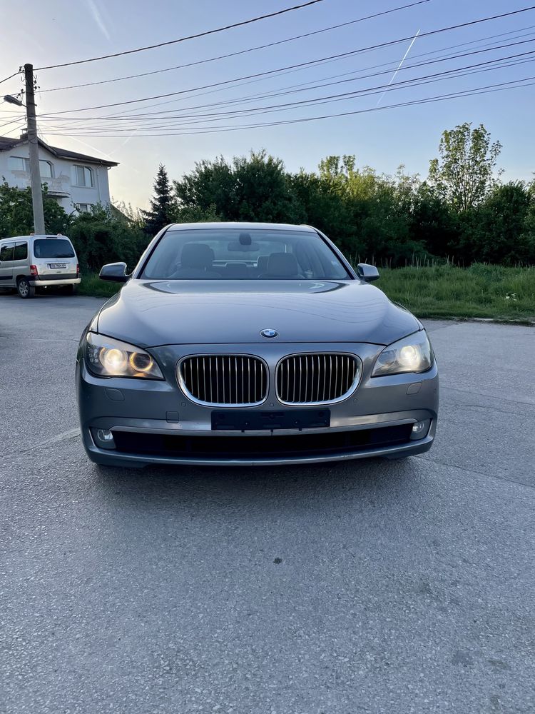 На ЧАСТИ  Bmw 730D F01 N57 245кс 2009г soft-close