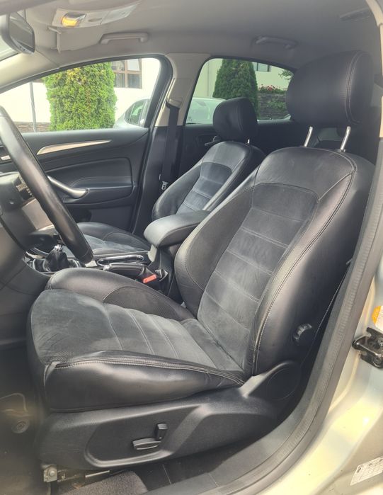 Ford Mondeo Mk4, Titanium X, an fabricatie 2009
