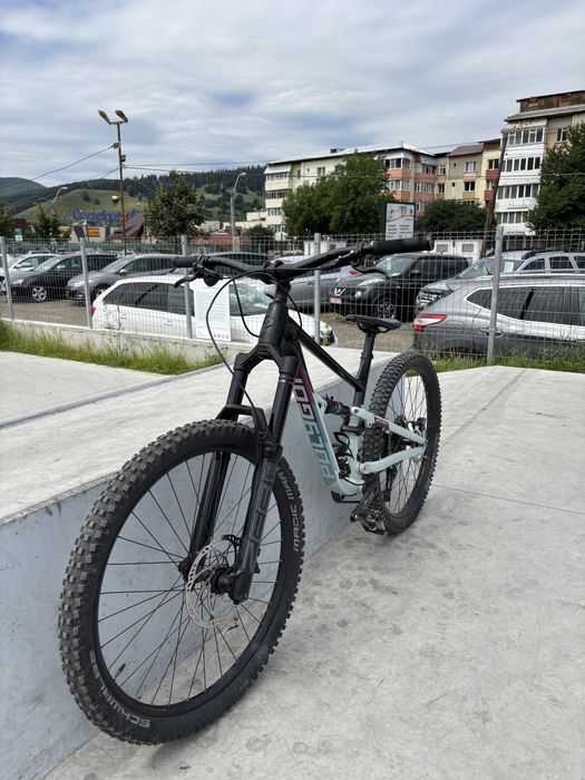 De vanzare bicicleta enduro Polyon Siskiu d7 marime M