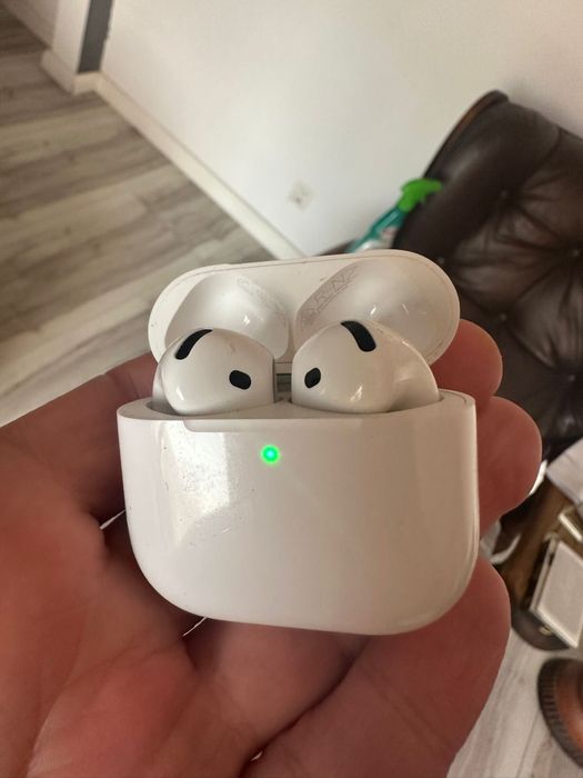 Casti AirPods 4 ANC ORIGINALE apple