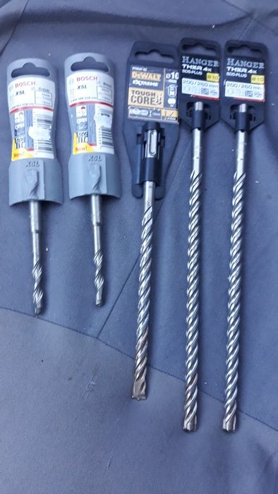 Burghie Bosch , DeWalt , Hanger