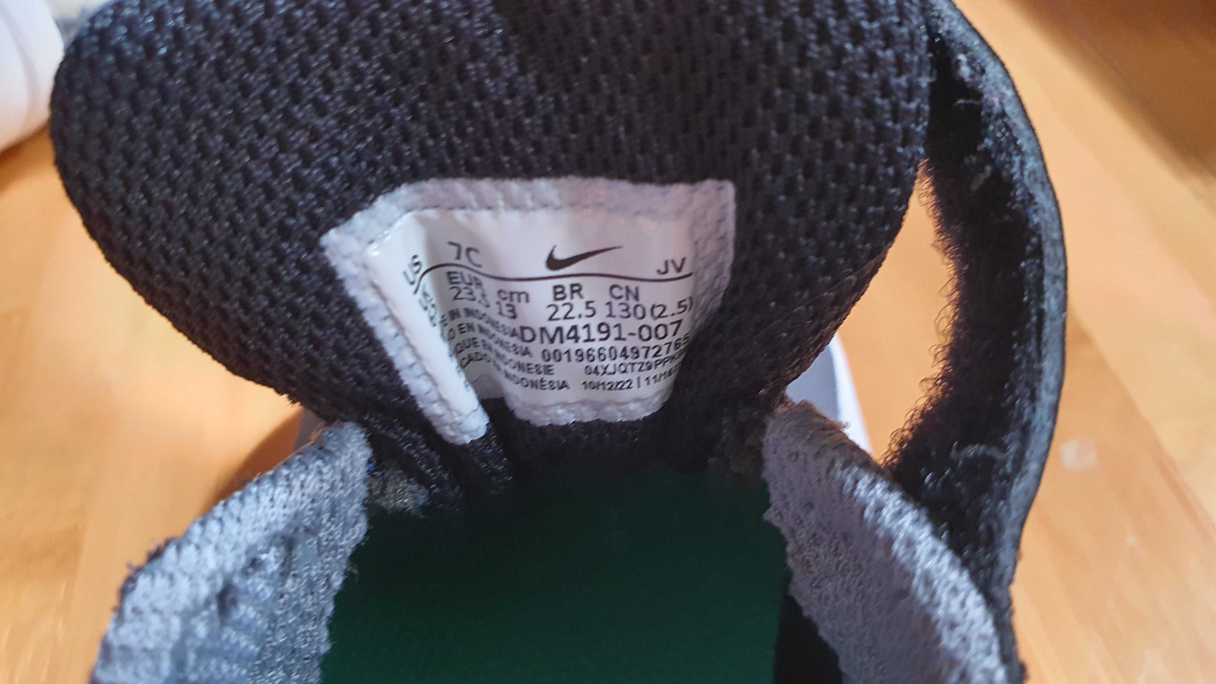 Incaltaminte copii NIKE marime 23.5