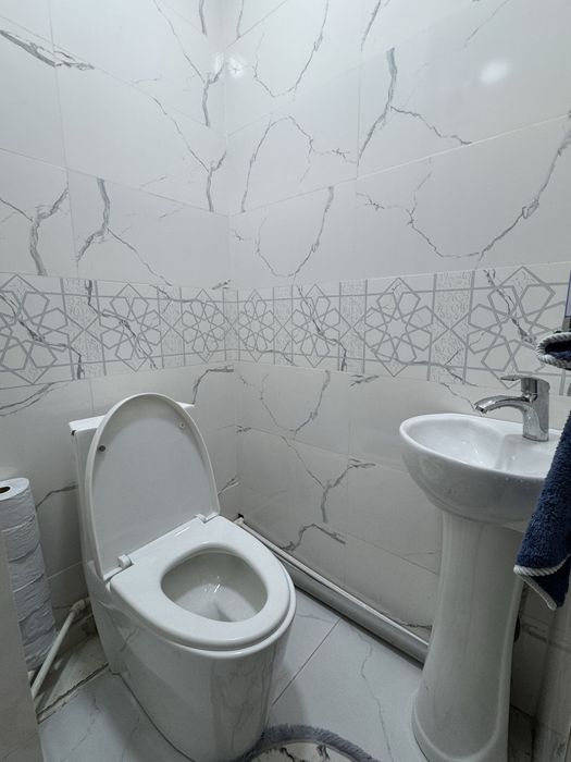 продается 3~х комнатная квартира,