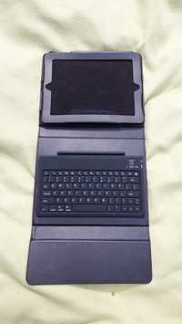 Husa tableta cu tastatura