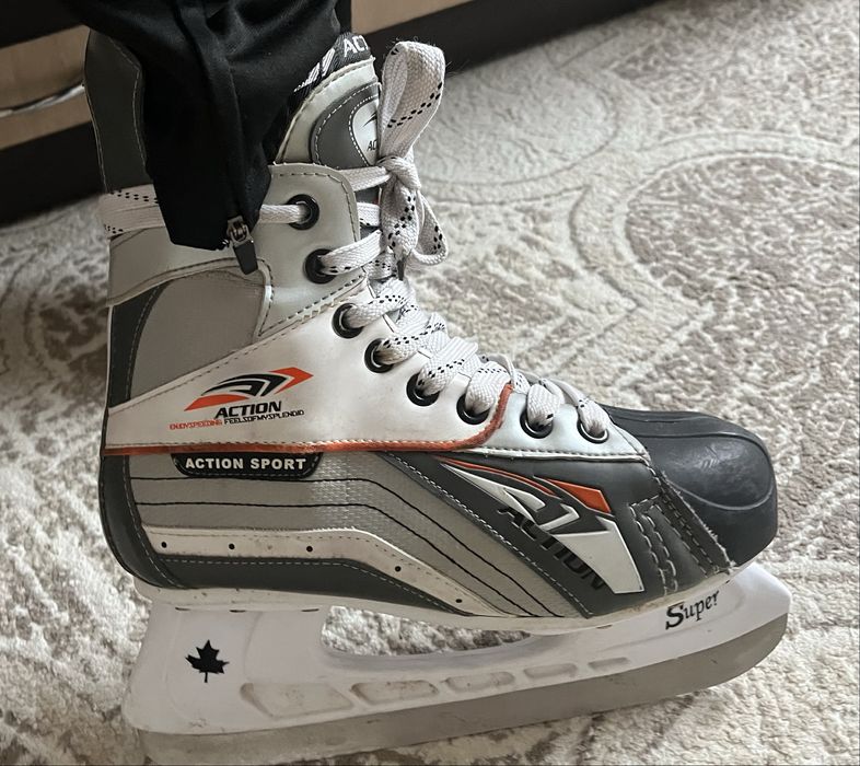 Коньки очень хороший и мощный для новичков так и любители