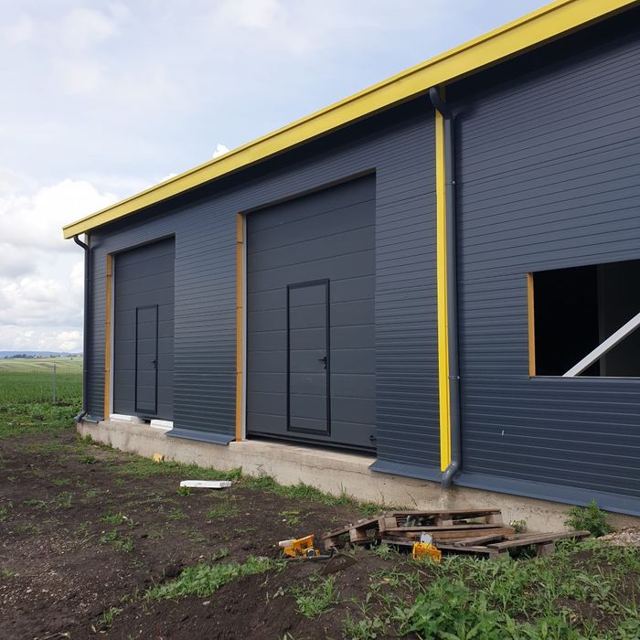 Uși de garaj și automatizări Porți