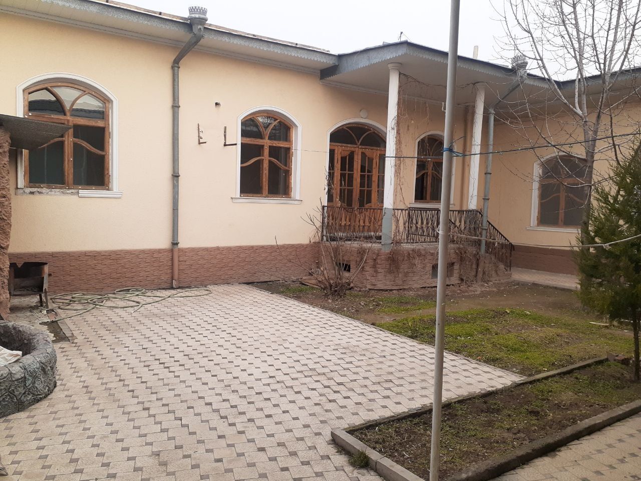 (22) Сдаётся Участок Домборабод 5 ком