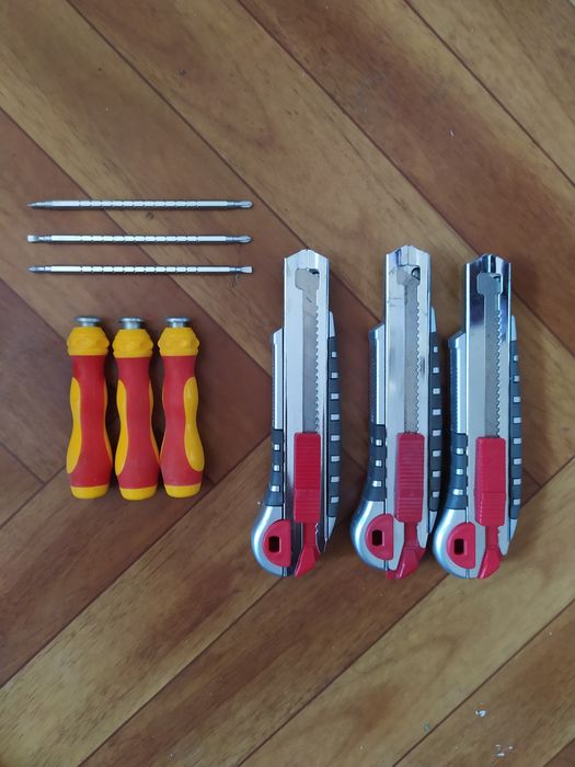 Распродажа ножи канцелярские и отвёртки