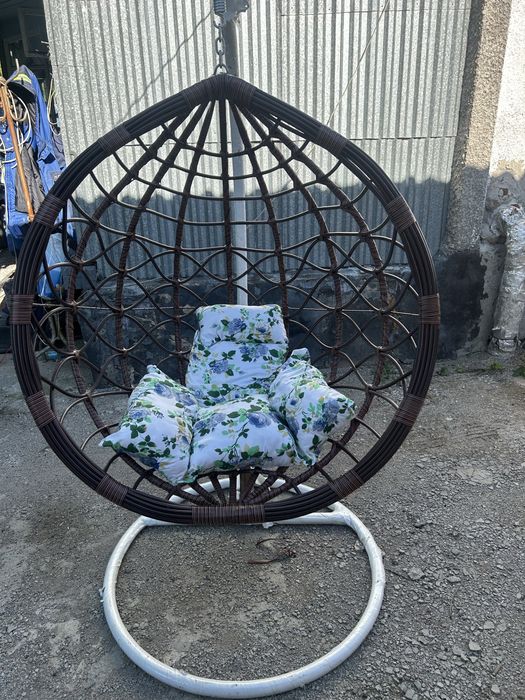 Кокон качеля почти новая