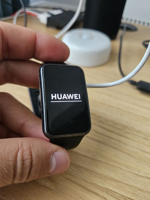 Vând brățară Huawei Watch fit