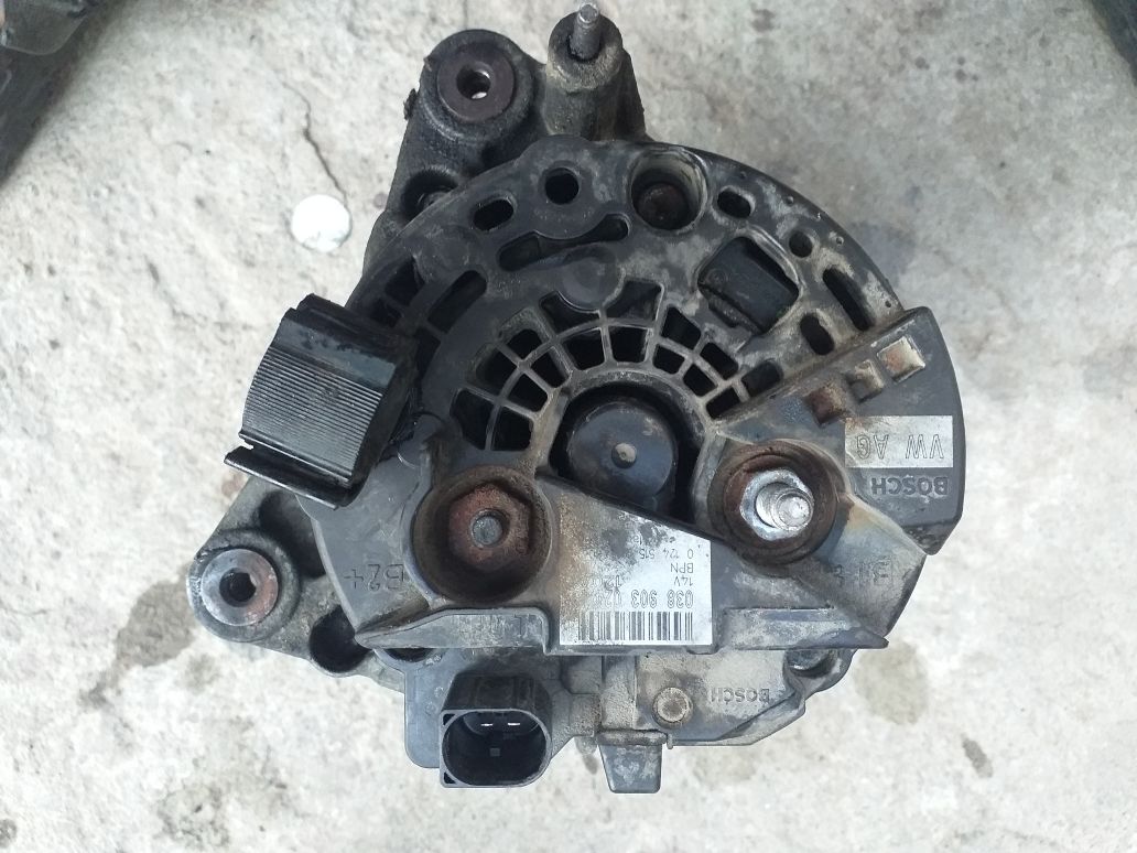 Alternator vw transporter t5 motor 1.9 tdi