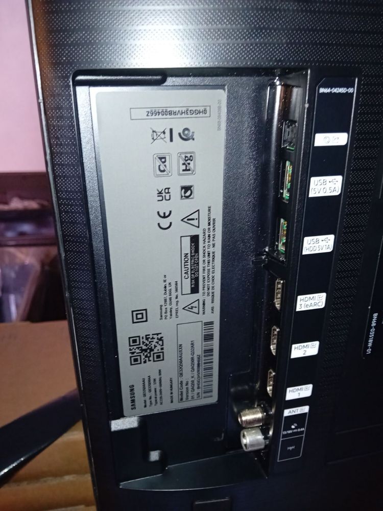 Телевизор Samsung Smart 32 инча