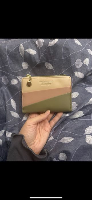 Женская черная сумка кошельки