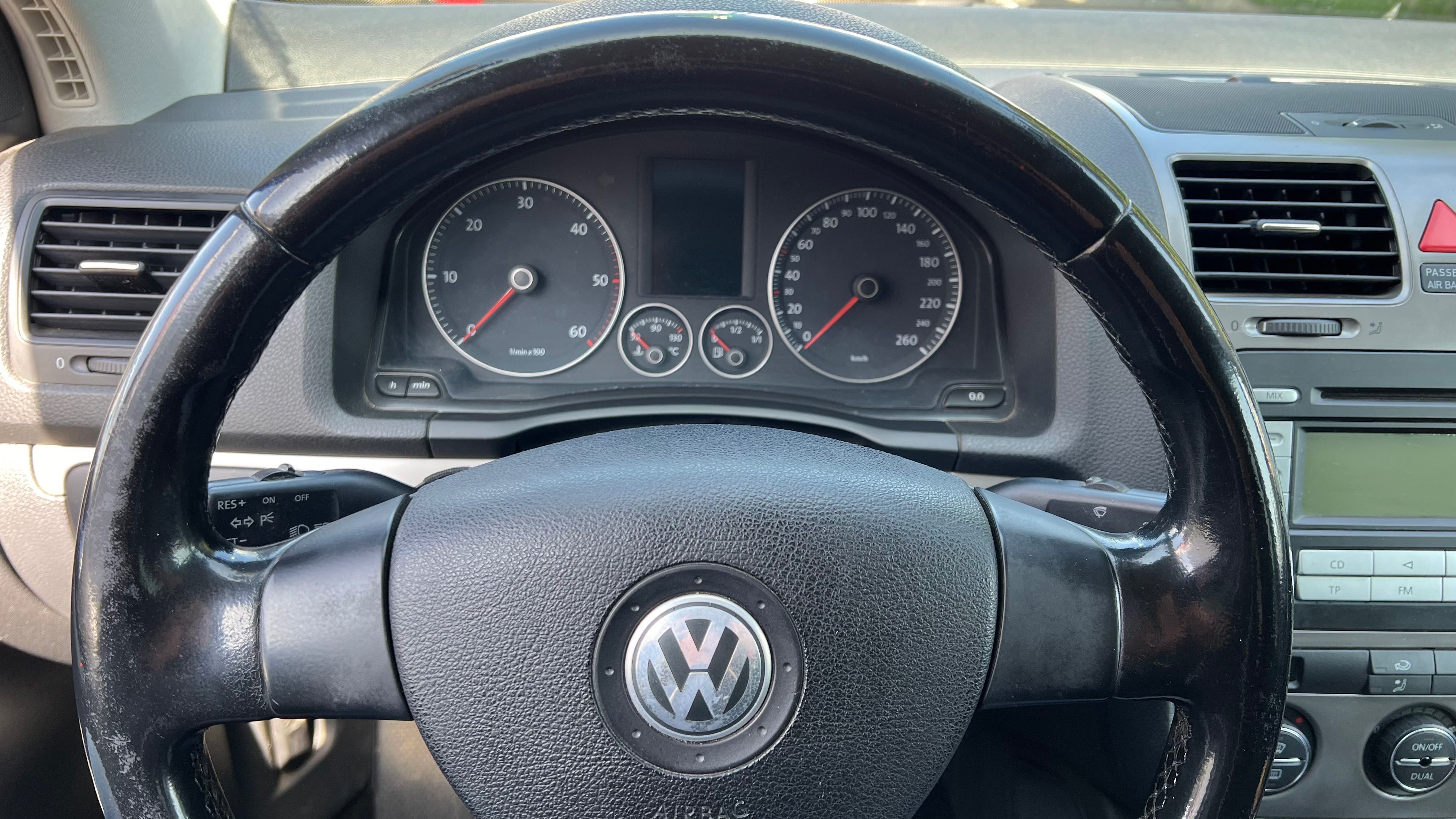 VW Golf 5  2.0 TDI