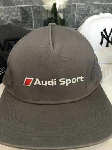 Sapca NewEra / Audi Sport / New York / King / Vans