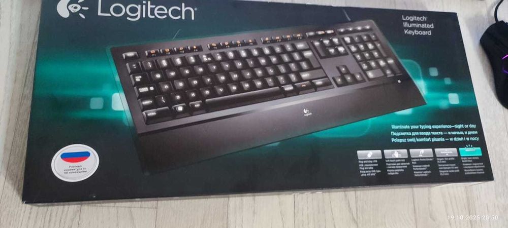 Великолепная тихая клавиатура Logitech с отличной подсветкой