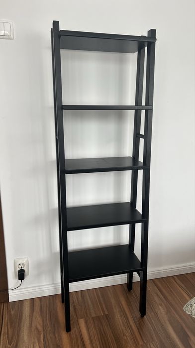 Etajera  din lemn Ikea