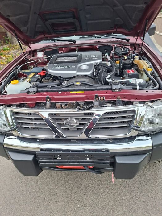 Vand Nissan Patrol an fabricație 2002