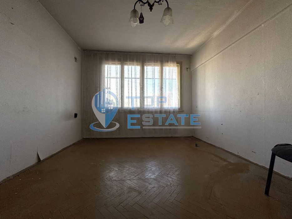 Двустаен тухлен апартамент в центъра на град Велико Търново