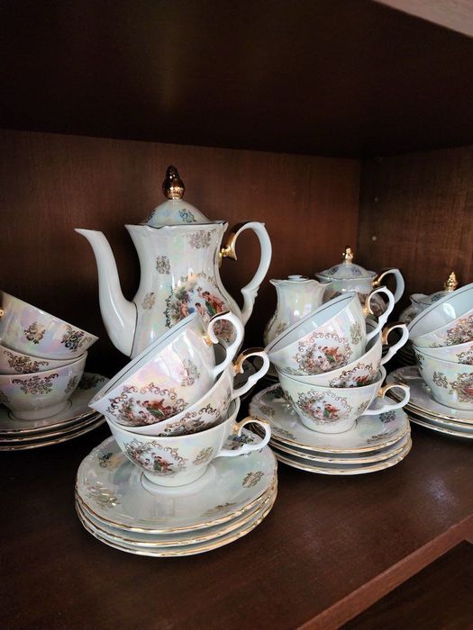 Столовый сервиз МАДОННА