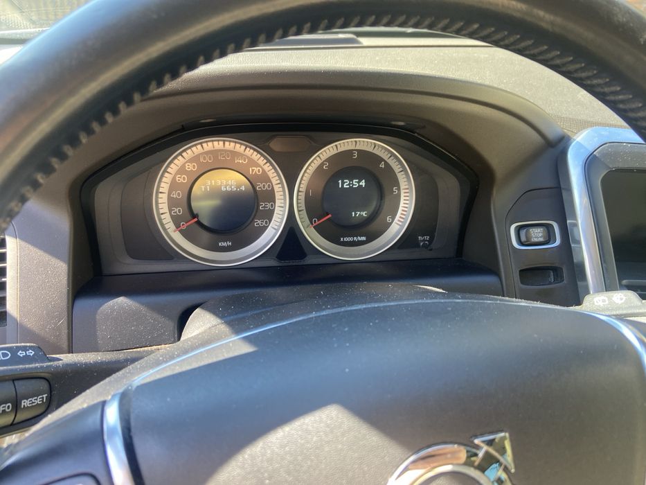 Volvo XC60 2.4l Diesel, an 2012, 4x4