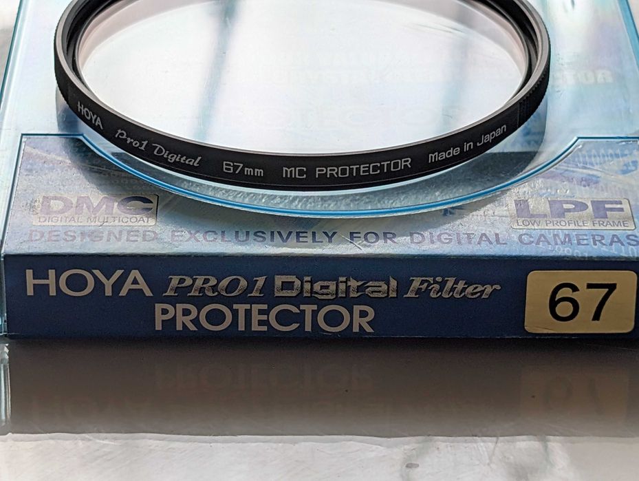 Sigma 35mm f/1.4 DG HSM Art за Nikon F + Sigma Dock +2 филтъра Hoya