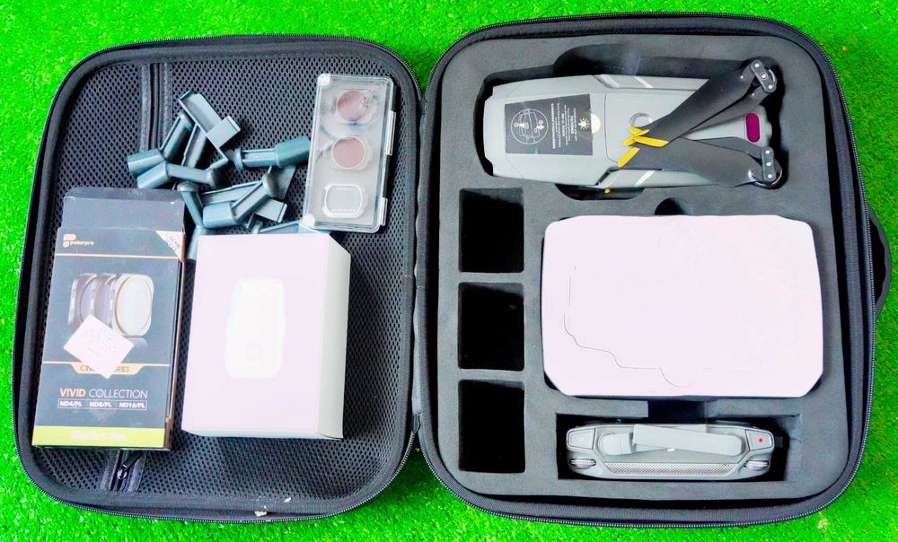 Drona DJI Mavic 2 Pro extraordinar de stabila la vant.